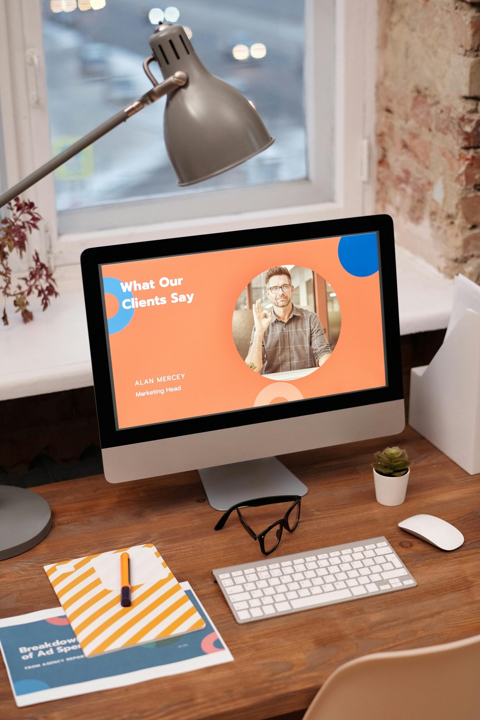 Membangun Identitas Bisnis yang Kuat Melalui Branding dan Desain Profesional
